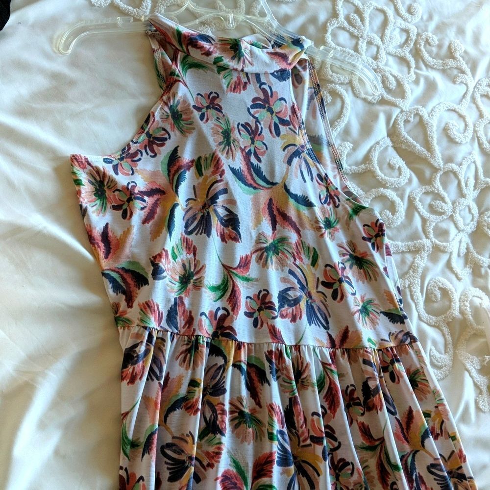 Entro  Flowy Beach Dress - Picture 7 of 12